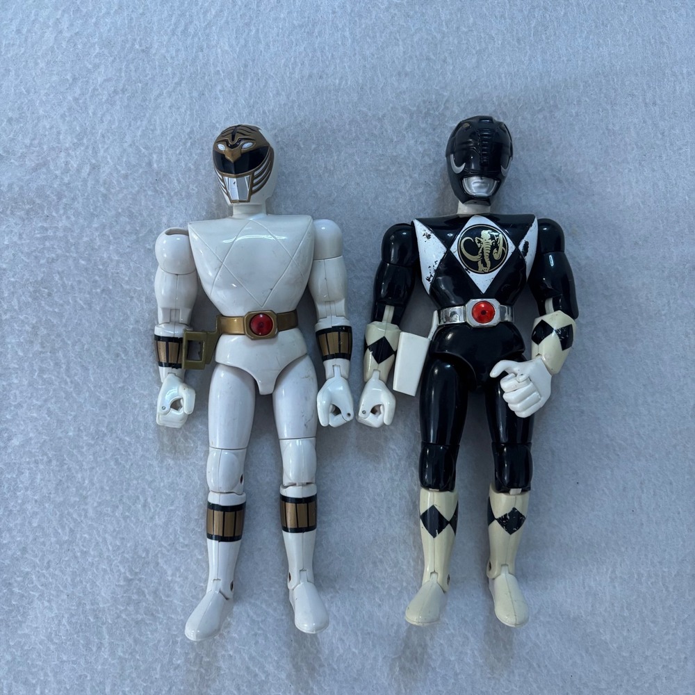 Vintage 1993 Bandai Power Rangers Action Figures White and Black Ranger Lot 8in